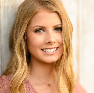 Meet your Posher, Lexi